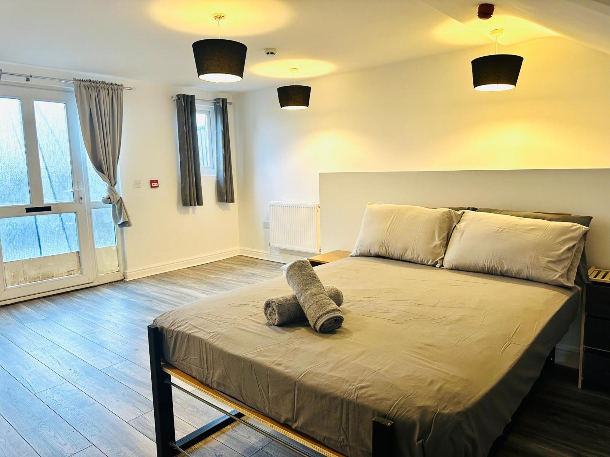 Spacious And Affordable City Center Two Beds Flat Swansea Luaran gambar
